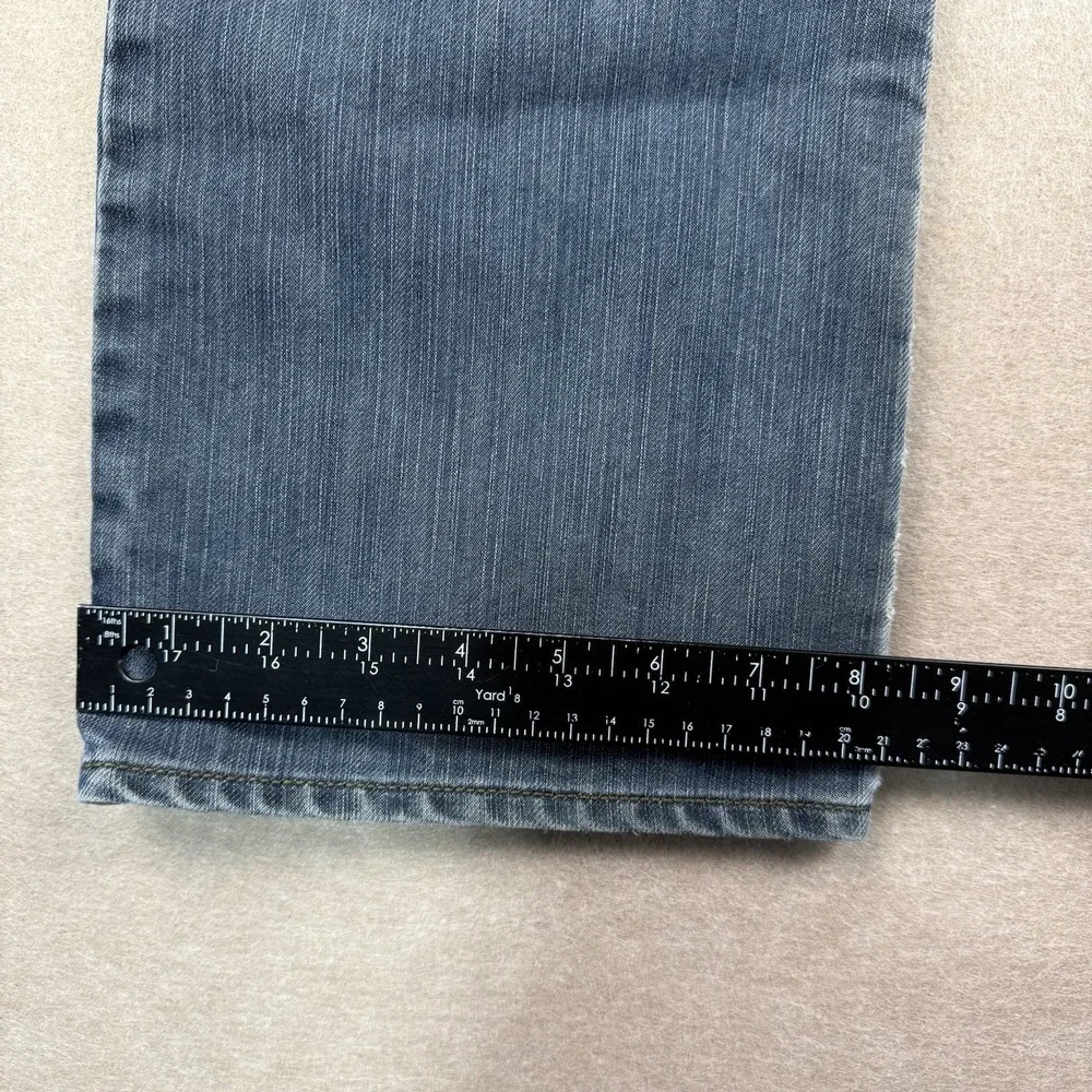 Vintage Levi's 514 Jeans Men's Size 33 Blue Slim Straight Mid Rise‎ Medium Wash